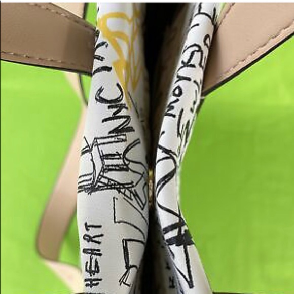 DKNY TILLY TOTE - Picture 3 of 6